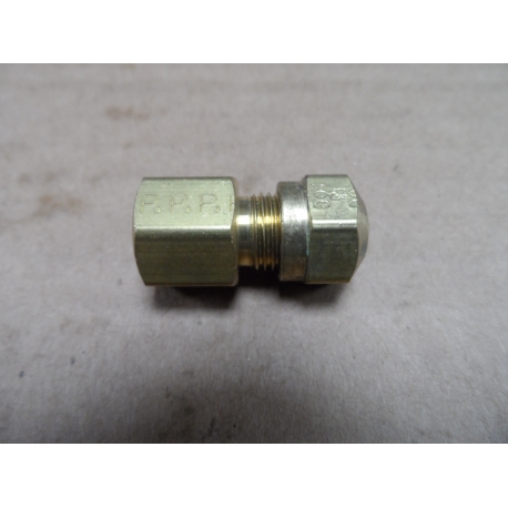 Connector, adapter 1/8 x 1/4