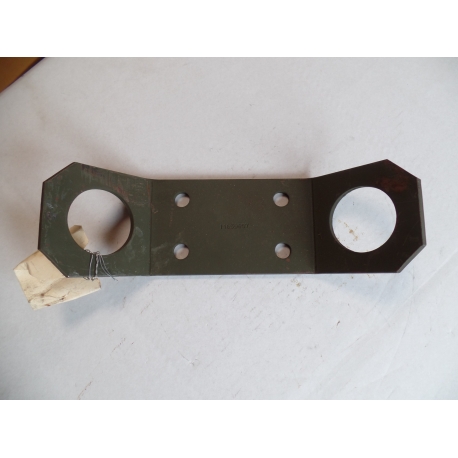 Plate, mounting, pintle