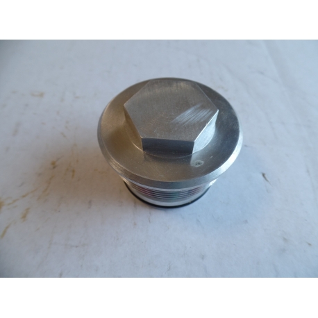 Plug + seal, clutch fan, M900A1/A2