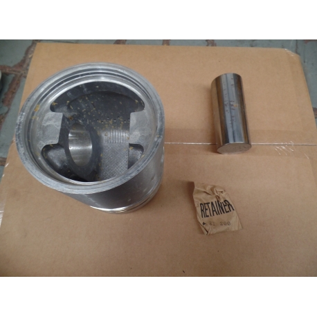 Piston, internal combustion engine