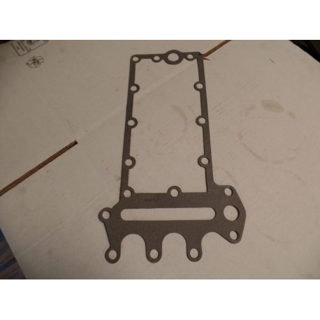 Gasket, oil cooler