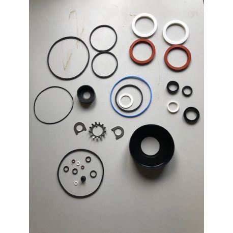 Steering repair kit